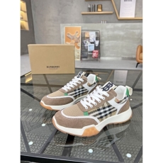 Burberry Low Shoes